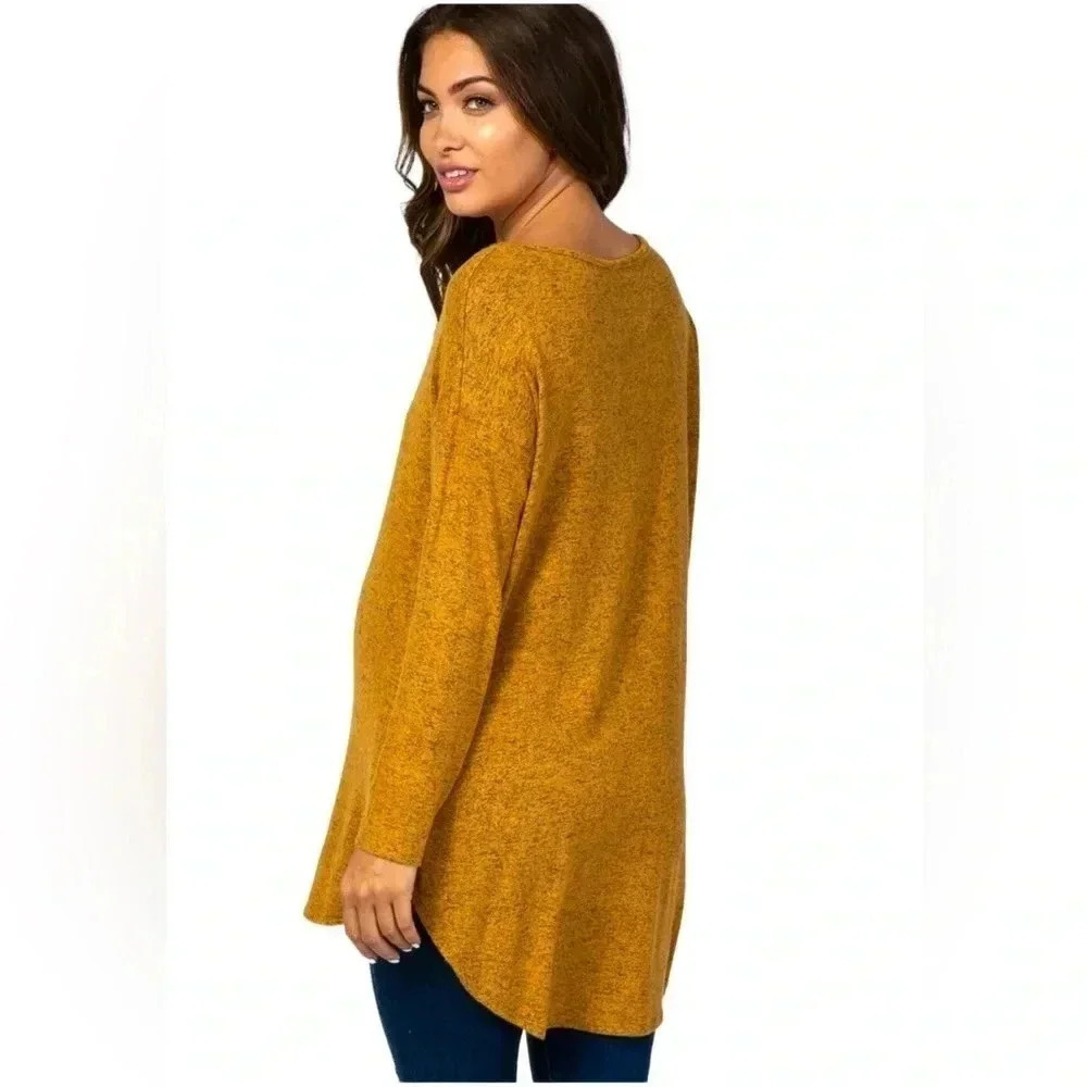 High-Low Mustard Yellow Long Sleeve Top, Round Neck, Long sleeves, Size XL